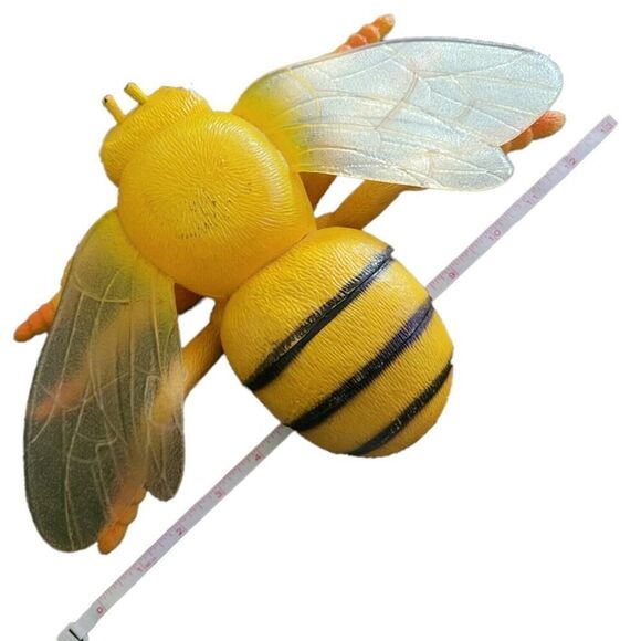 Plastic BEE Yellow Jacket Wasp Vintage 1997 PVC TM Giant Oversized 13" Wide - Picture 4 of 5